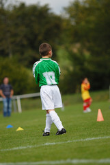 jeune joueur de foot