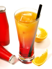 Kräuterbitter mit Orangensaft