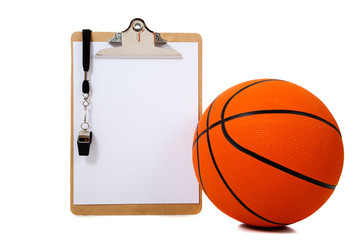 Obraz premium Basketball and clipboard on white