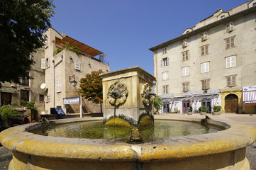 Naklejka premium Corse, fontaine à St Florent