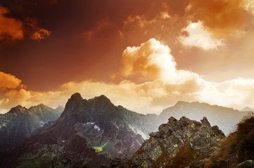 Fototapeta premium Mountains sunset landscape