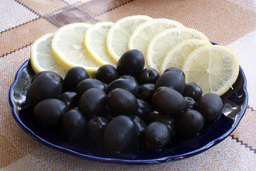 olive with lemon