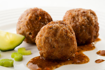 Roasted meatballs and vegetable salad