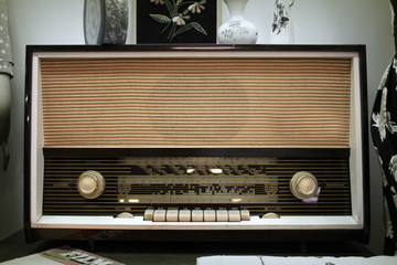 retro radio