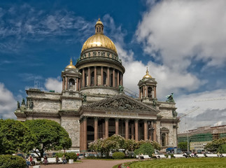 Fototapeta na wymiar Isaakievsky cathedral