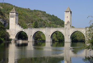 Fototapeta na wymiar bridge valentre Cahors