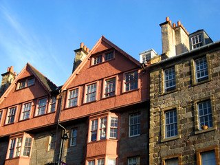 Fototapeta na wymiar houses in edinburgh