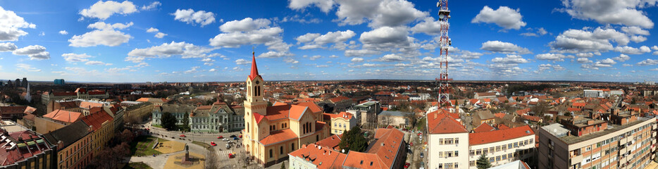 Fototapeta na wymiar Zrenjanin Stolica regionu Banat panorama miasta w Serbia