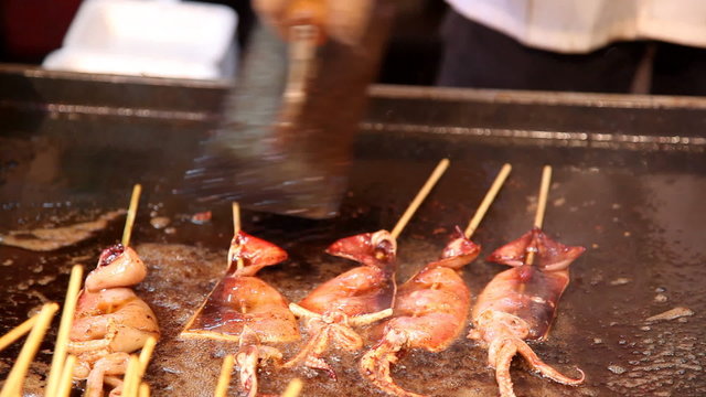 Roasting  squid shashlik