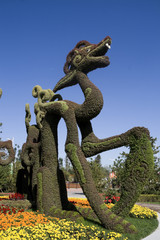 Flowers decorate Chinese dragon