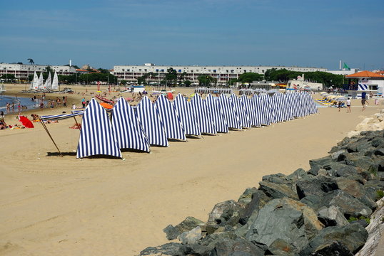 Royan - Tentes et plage