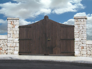 portal einfahrt espana