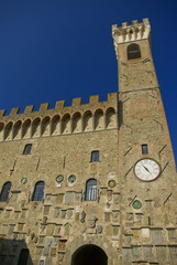 Toscana: Palazzo dei Vicari a Scarperia nel Mugello 2