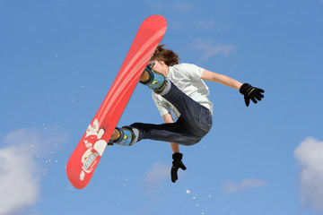 Snowboarder