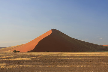 Fototapeta na wymiar Sossusvlei sand dune national park