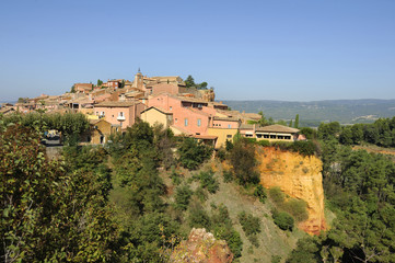 Fototapeta na wymiar Prowansalskiej wsi Roussillon