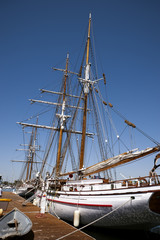 Obraz premium The Irving Jones - Ports o' Call Village - San Pedro, Ca