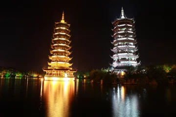 Fotobehang Pagodas at Night © Craig Hanson