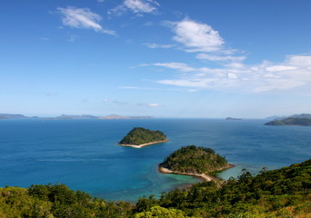 Fototapeta premium Australia, Whitsundays. View from the top of South Molle Island