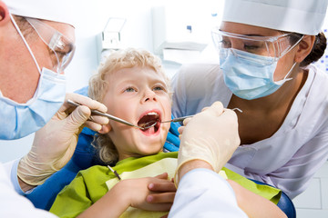 Inspection of oral cavity