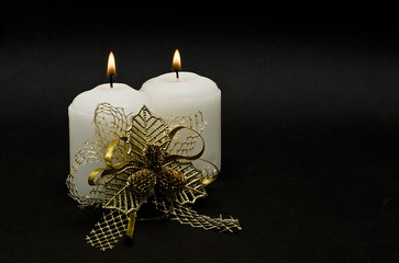 Velas blancas.