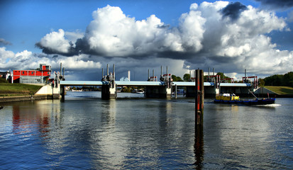 Kaltehofer Sperrwerk