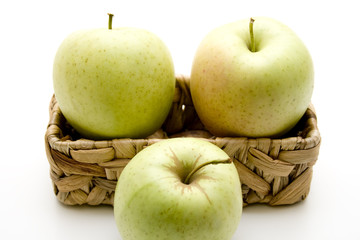 Äpfel im Korb