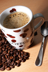 caffee crema mit kaffeebohnen