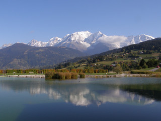 Piscine biologique de Combloux et Mont Blanc