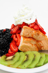 Angel Food Cake And Berries