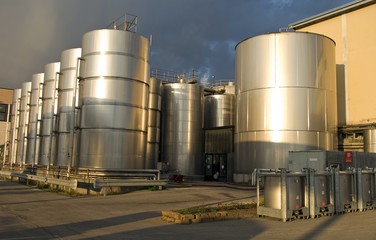 Serbatoi per il vino