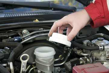 Check of a brake liquid.