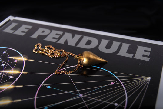 Esot&eacute;risme - Le Pendule