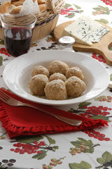 Knodel al gorgonzola - Primi Trentino Alto Adige