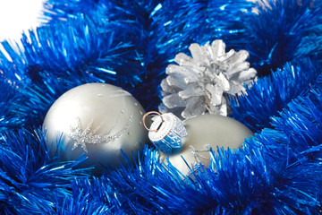 Decorations and fir cone