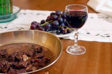 Boeuf Bourguignon mit Rotwein