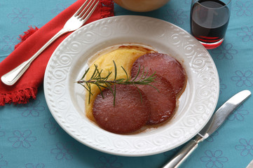 Sopressa in tecia - Secondi di carne del Veneto