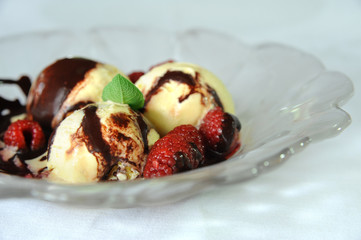 Eis 10