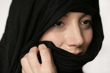 verschleierte frau