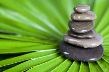 Obraz premium Stone pillar, zen