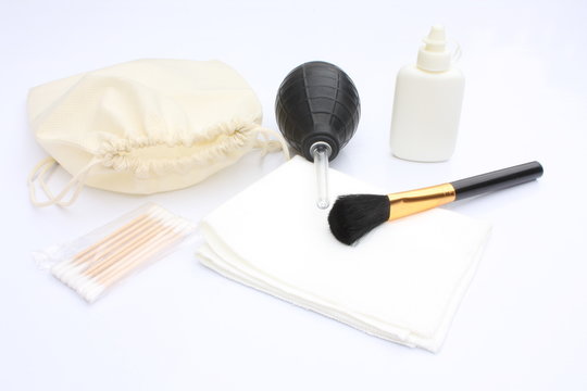 Cleaning kit