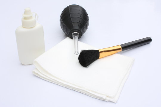 Cleaning kit