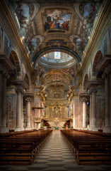 Fototapeta na wymiar Barokowa Bazylika San Giovanni Battista Finale Ligure, Włochy
