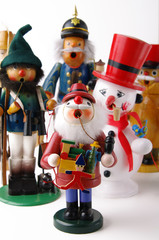 Viele Räuchermännchen