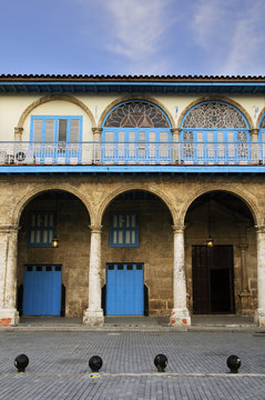 Old Havana colonial building