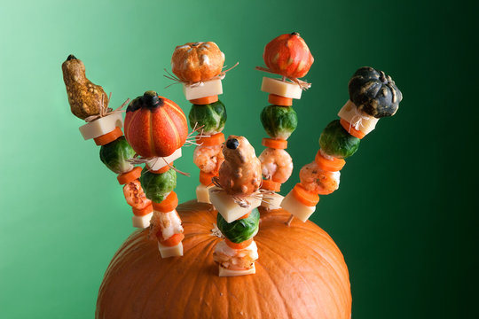 Zucca con spiedini infilati