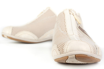 A pair of jogging shoes