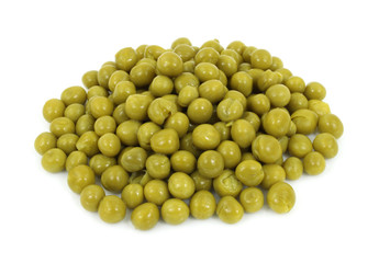 A serving of cooked canned peas