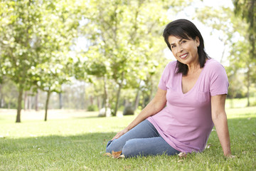 Fototapeta premium Portrait Of Senior Woman In Park