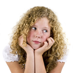 Mädchen mit blonden Locken